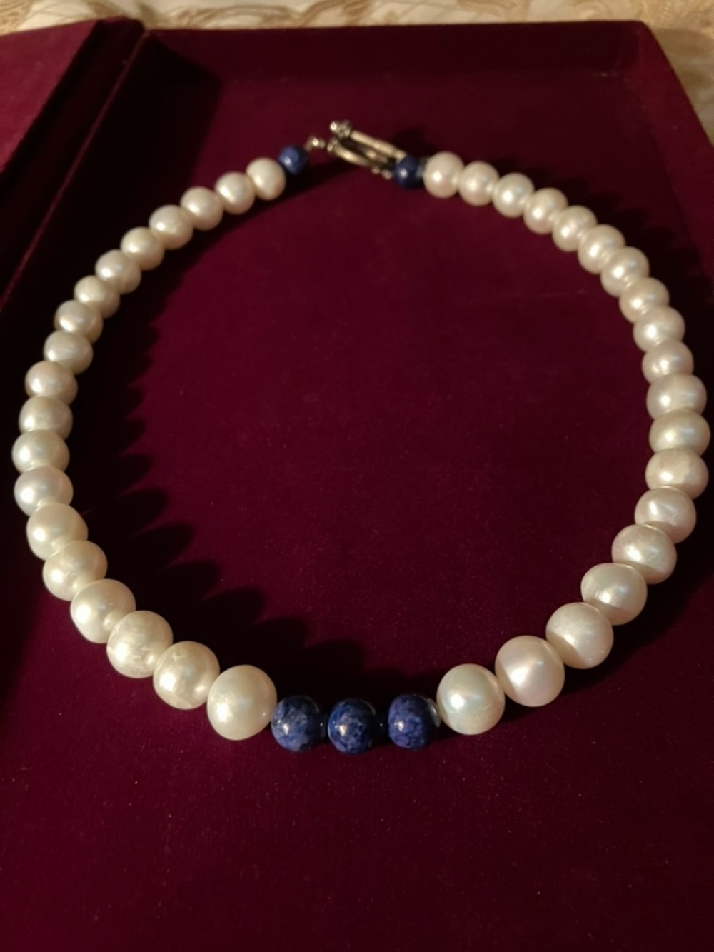 New Huge Genuine Pearls & Lapis Lazuli 925 in Jewelers Box. Amazing Necklace